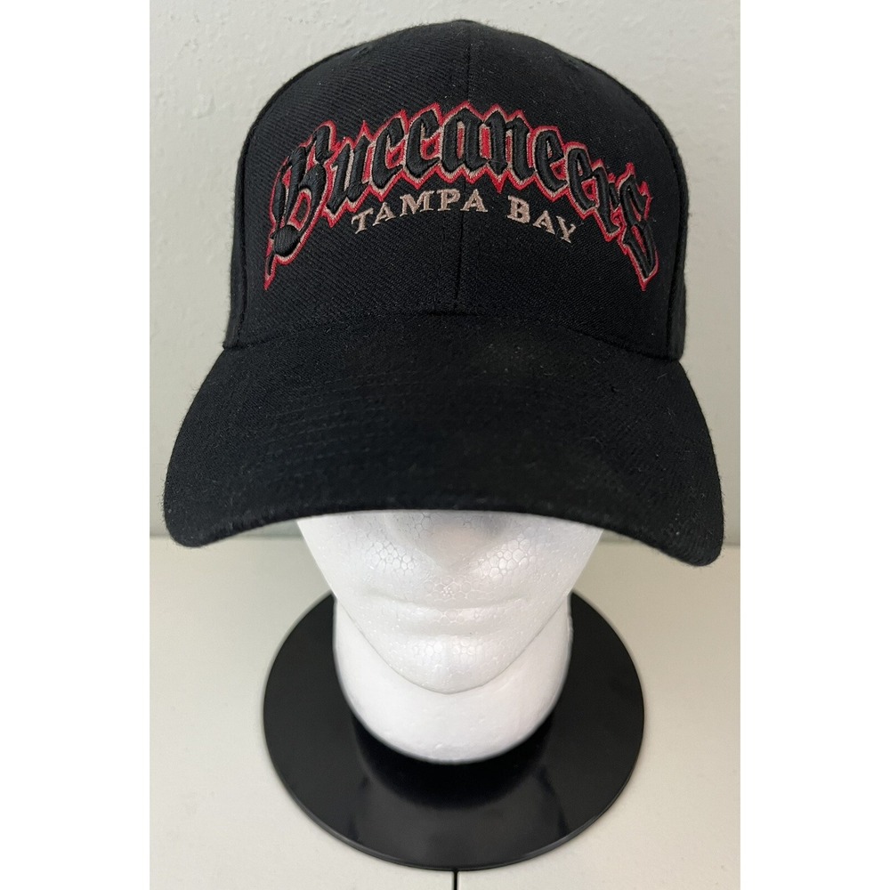 Twins Enterprise Tampa Bay Buccaneers NFL Adjustable Hat Black Baseball Cap